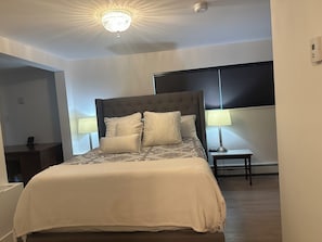 2 bedrooms, iron/ironing board, free WiFi, bed sheets