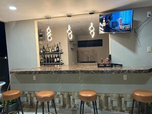 بار (في المنشاة)