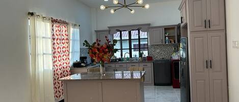 Mikrowelle, Ofen, Herdplatte