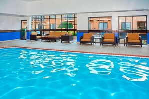 Pool - Convenient Stay in Detroit Auburn Hills! 2 Enjoyable Units, Pets Allowed, Pool! (Auburn Hills)