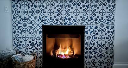 Lamplight Cottage | paddle-boards, AC, best beach!