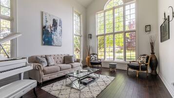 TV connectée, cheminée