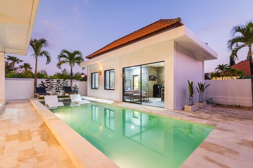 Modern Industrial VIP studio-Umalas