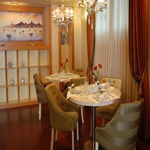 Desayuno buffet incluido todos los días