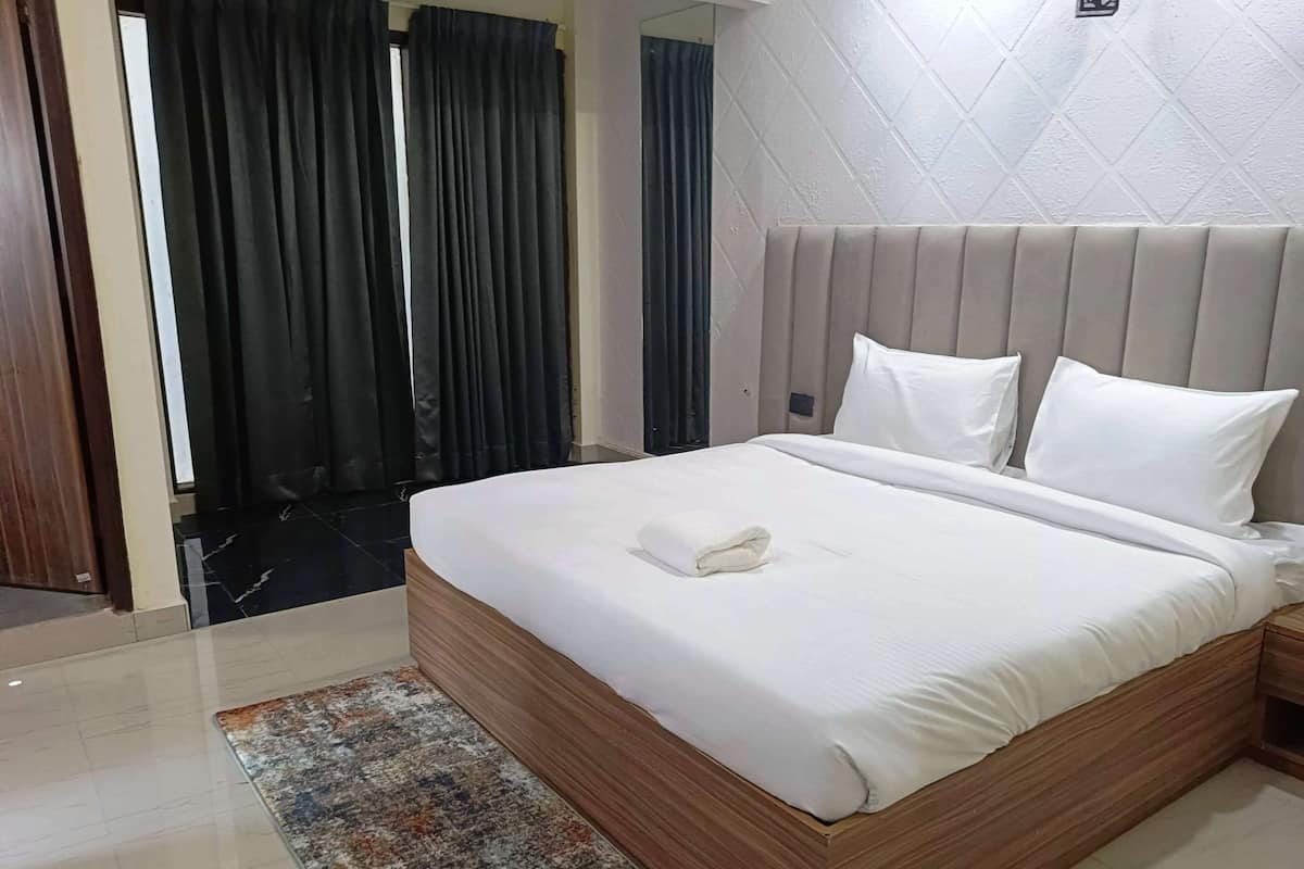 Habitación Deluxe | 1 habitación, sábanas italianas Frette y ropa de cama de alta calidad