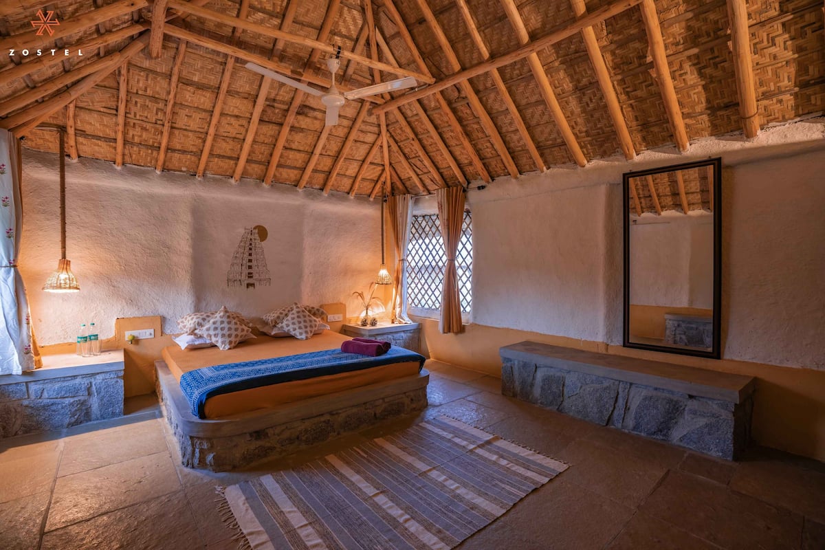 Deluxe Mud Cottage
