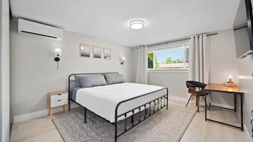 2 makuuhuonetta, silitysrauta/-lauta, Wi-Fi, vuodevaatteet