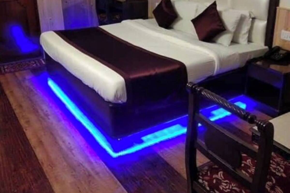 Superior Double Room | Free WiFi, bed sheets