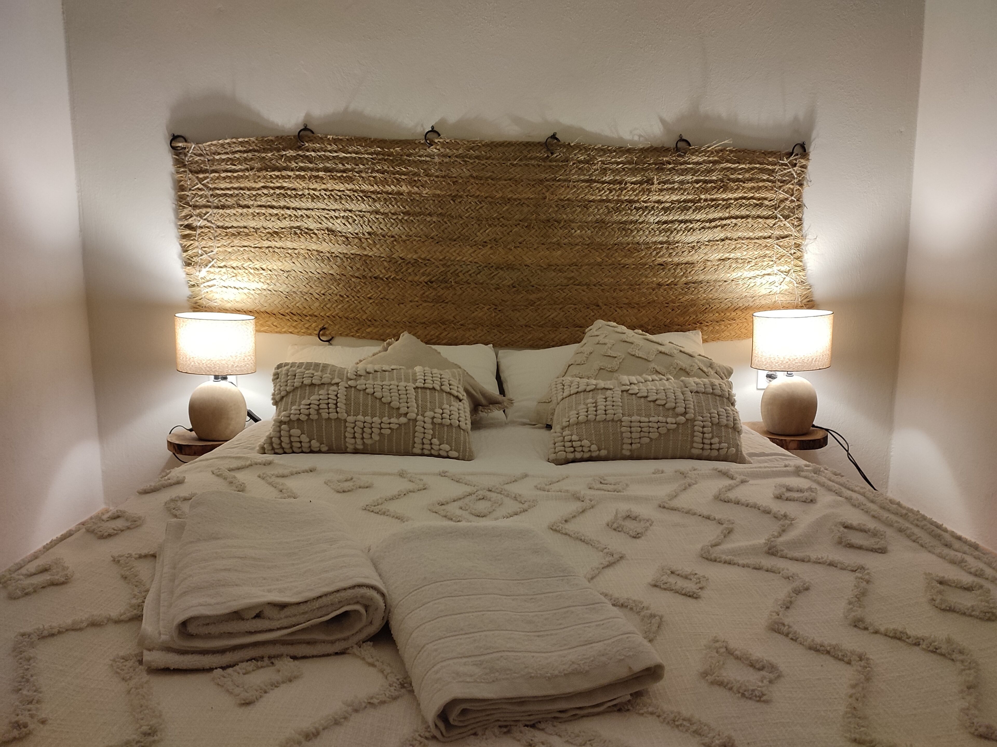 2 slaapkamers, reisbedje, gratis wifi, beddengoed