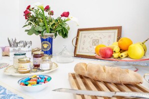 Free breakfast