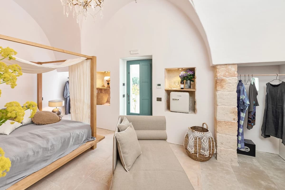 Basic Double Room | 1 bedroom, premium bedding, Select Comfort beds, minibar