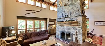 Pet Friendly home with a barrel sauna