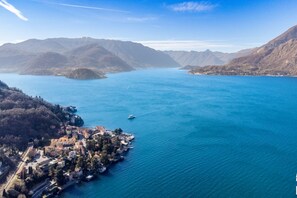 منظر من الجو على ارتفاع عالٍ