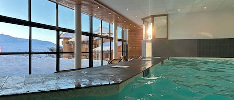 Piscine couverte, piscine chauffée