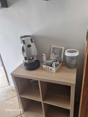 Interior - With this downtown housing, your family will be close to everything.<br> (Torre Annunziata)