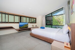 Design Villa | 3 bedrooms, individually furnished, free WiFi, bed sheets