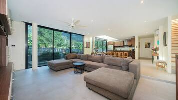 Vila Desain | Area keluarga | Smart TV