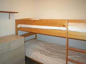 1 bedroom