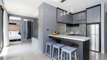 Exclusive Condo | Private kitchen | Electric kettle