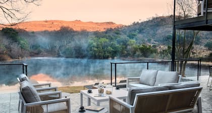 Riverhorse Lodge