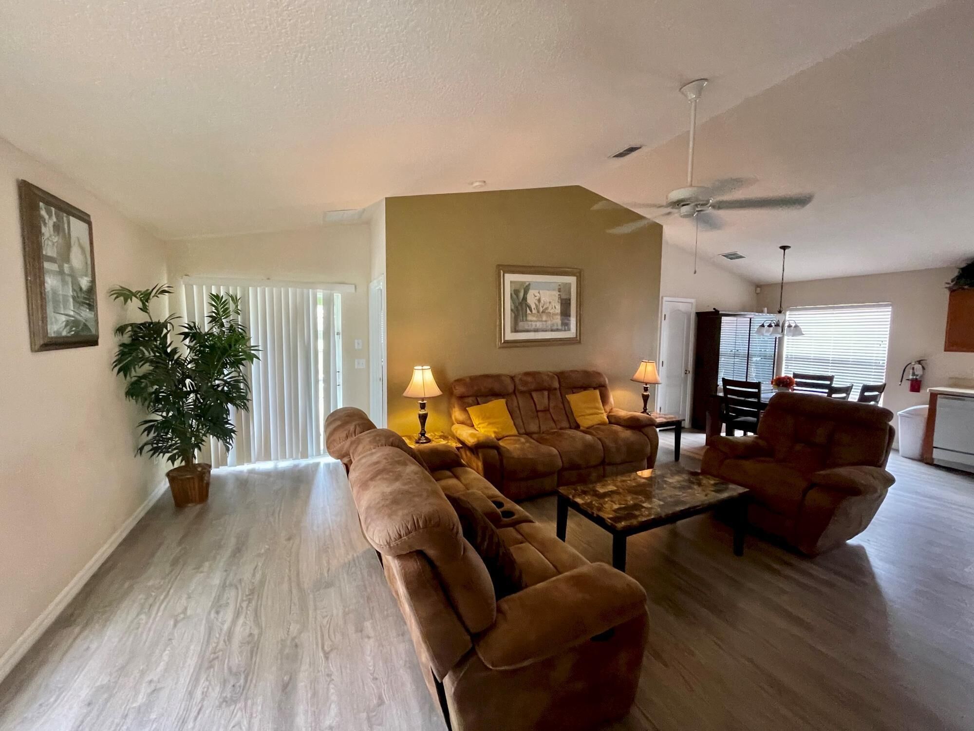 獨棟房屋 | 4 間臥室