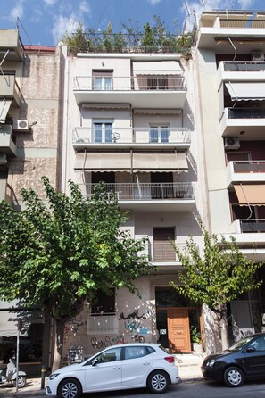 Exterior - Brand New 2 Bd Apt in Pagrati w Balcony (Athens)