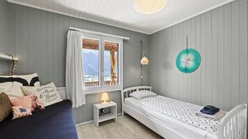 3 Schlafzimmer, Bügeleisen/Bügelbrett, WLAN, Bettwäsche