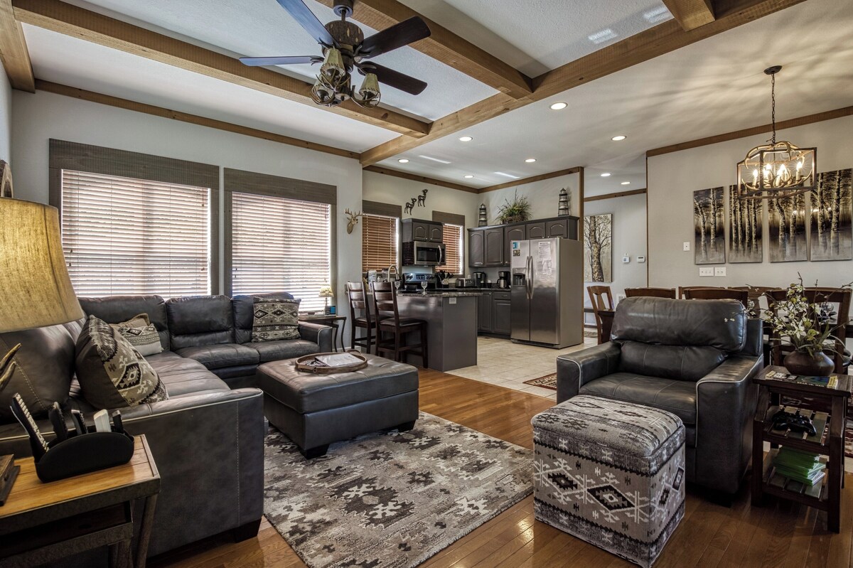 Photo 77 of Greystone, Hot Tub, Game Room, FREE Attraction tickets each paid day, Pool Table