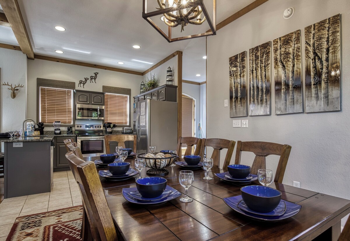 Photo 70 of Greystone, Hot Tub, Game Room, FREE Attraction tickets each paid day, Pool Table