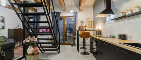 Premium-Apartment | 1 Schlafzimmer, Allergikerbettwaren, Schreibtisch