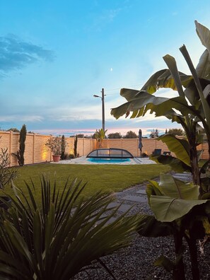 Outdoor pool - Pool, sauna, fireplace and views of the countryside (Lutherstadt Wittenberg)