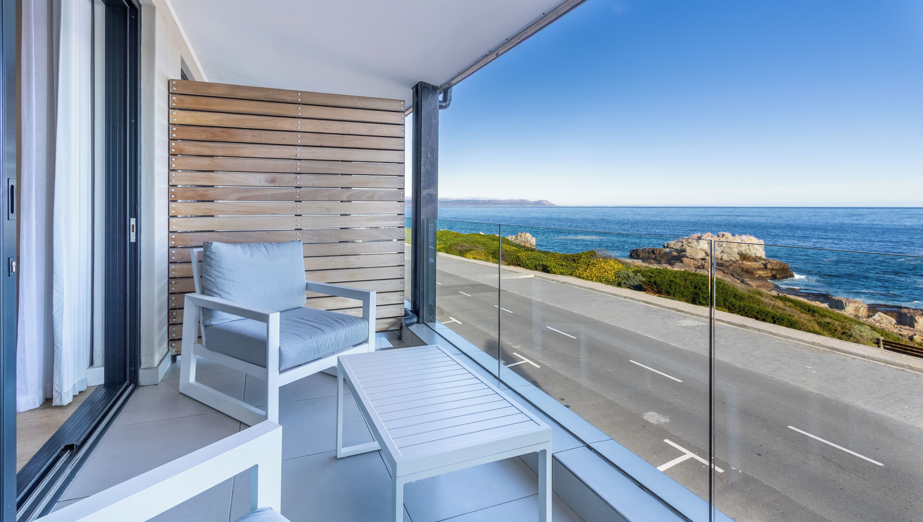 Appartement Luxe, balcon, vue mer | Terrasse/Patio