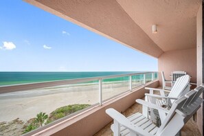 Property grounds - ⭐CBC 1-9B –Amazing deals- Beachfront-Pool-Hot Tub-Tennis-Gym!⭐ (Clearwater Beach)