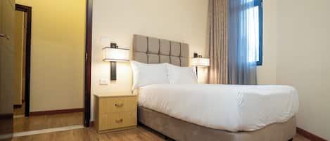 1 bedroom, in-room safe, free WiFi, bed sheets