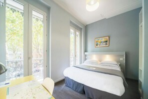 1 bedroom, WiFi, bed sheets
