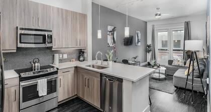 Luxury Serviced Apartment in Uptown CLT