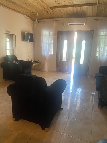 3-bed House in Montego Bay 10 min From Airport