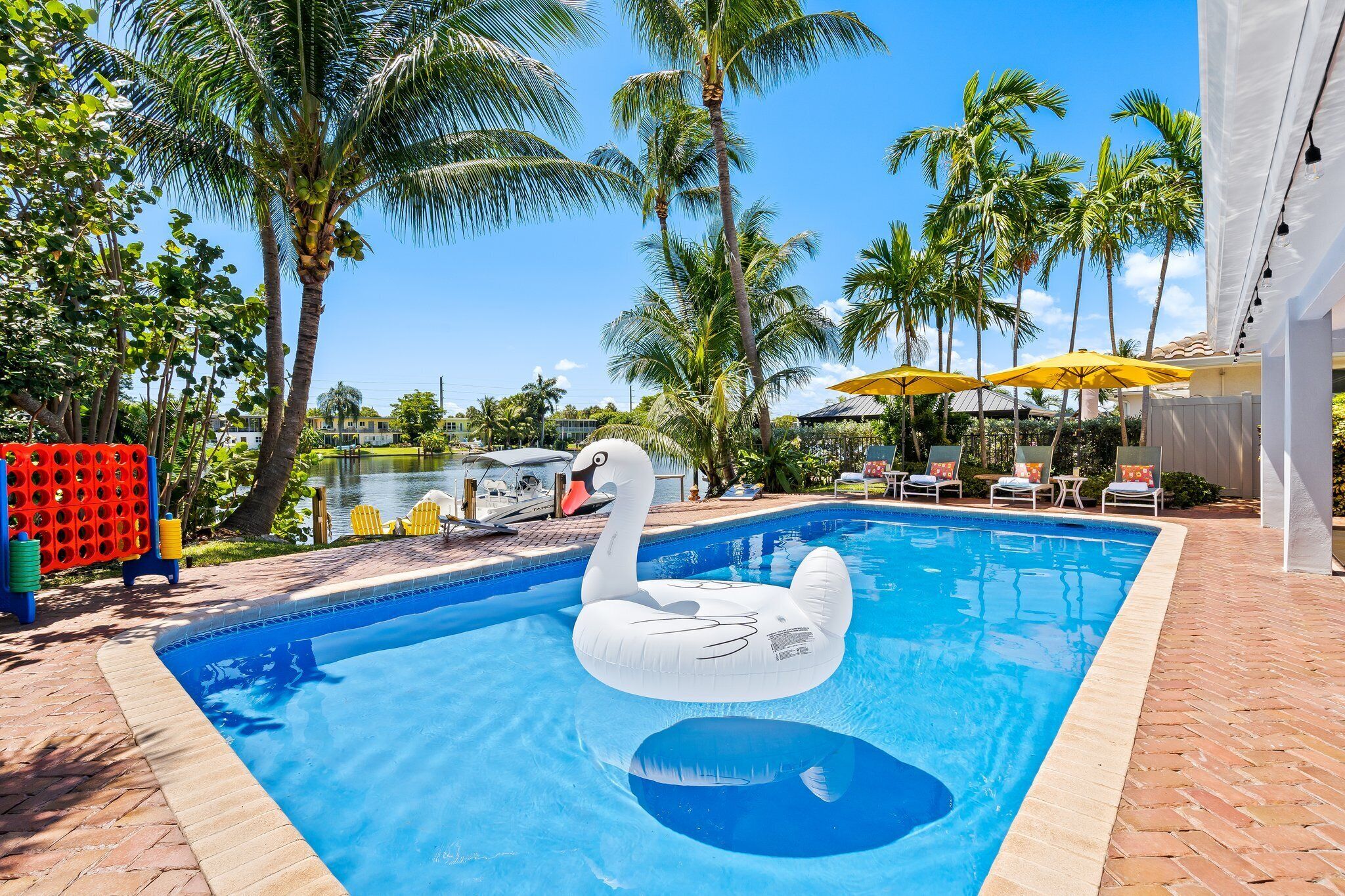 Waterfront | Boat Rental | Pool | Sleeps 10