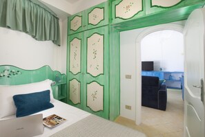 Ferienhaus, 3 Schlafzimmer, Raucher, Terrasse | 3 Schlafzimmer, Zimmersafe, Bettwäsche