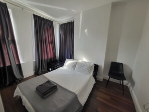 Rumah | 1 kamar tidur, setrika/meja setrika, Wi-Fi gratis, dan seprai linen