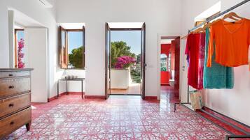 Villa, 3 Bedrooms, Smoking, Terrace | 3 bedrooms, bed sheets