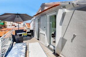 Ferienhaus, 2 Schlafzimmer, Raucher, Terrasse | Balkon