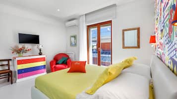 Apartamento, 1 quarto, para fumantes, sacada | 1 quarto, cofres nos quartos, roupa de cama