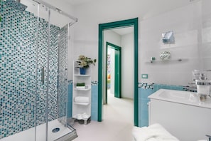 Apartment, 1 Schlafzimmer, Balkon | Badezimmer