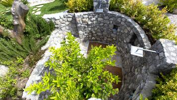 Khuôn viên nơi lưu trú