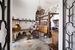 Villa, 2 Bedrooms, Terrace | Private kitchen | Dishwasher, coffee/tea maker, cookware/dishes/utensils - Estate4home - Villa Elsa (Positano)