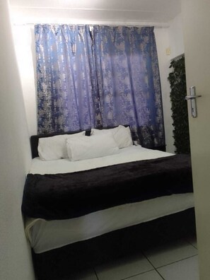 1 Schlafzimmer, Bügeleisen/Bügelbrett, WLAN, Bettwäsche