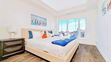 1 slaapkamer, een bureau, een strijkplank/strijkijzer, wifi