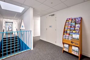 Lobby - Kyriad Eco - Narbonne Sud (Narbonne)