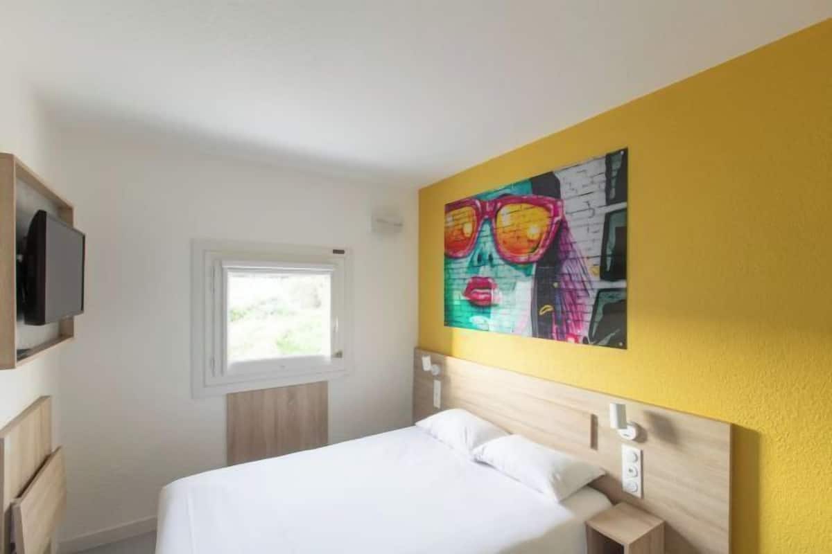 Wi-Fi gratuit, draps fournis